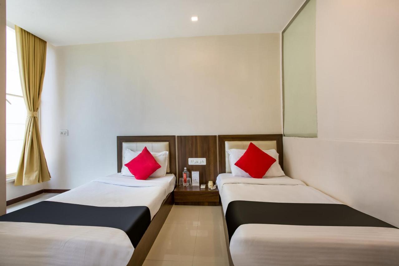 Capital O 35557 Hotel Aura Mumbai Eksteriør bilde