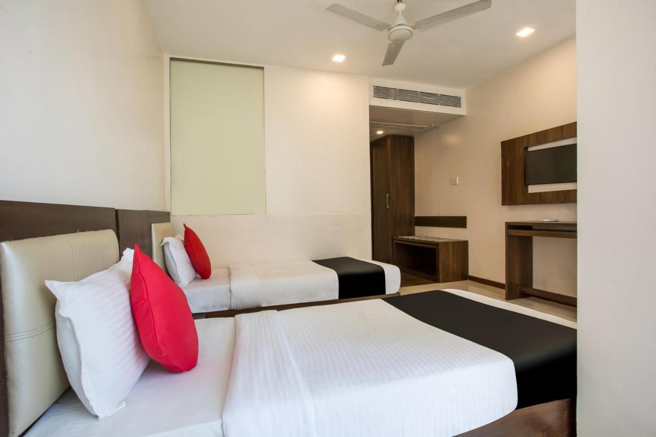 Capital O 35557 Hotel Aura Mumbai Eksteriør bilde